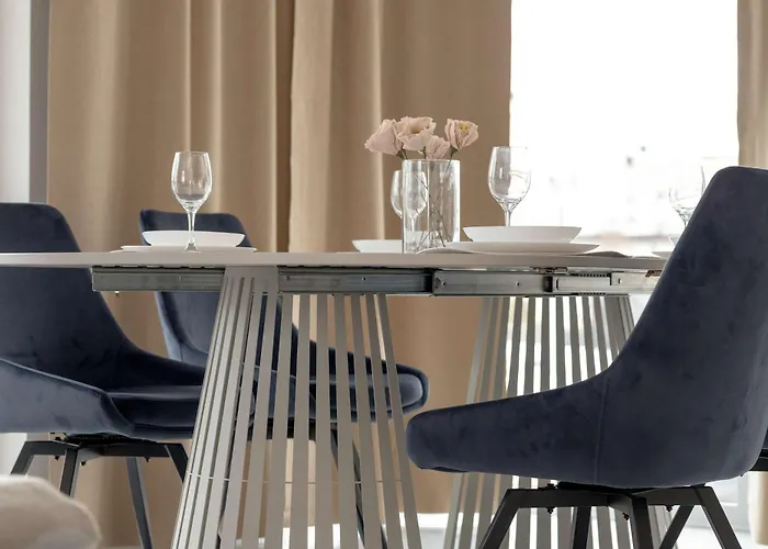 Luxury Beachside With Balcony & Terrace In By Renters Prestige Apartamento Gdansk