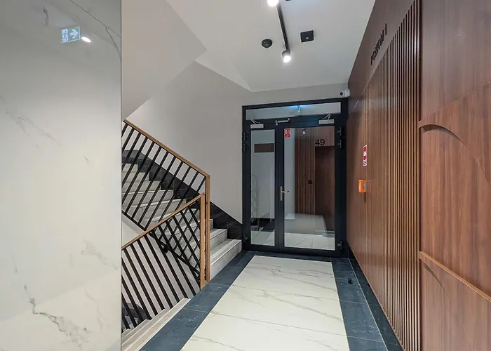 Apartamento Luxury Beachside With Balcony & Terrace In By Renters Prestige *