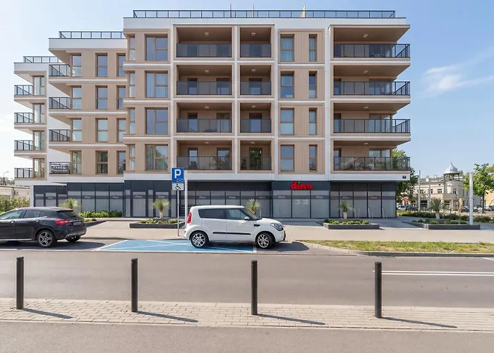 Luxury Beachside With Balcony & Terrace In By Renters Prestige * Gdansk